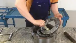MACHINE SHOP MAINTENANCE: How to Grease a BISON Lathe Chuck Part 1
