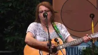 Dale Ann Bradley “Summer Breeze” | Jubilee | KET