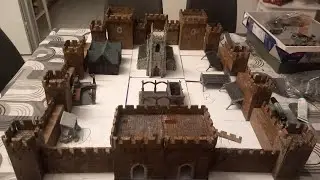 Maquette Chateau Medieval 1/72.  Episode 3 Medieval Castle de Mini Art.