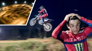 Катание на мотоциклах по бездорожью ночью!