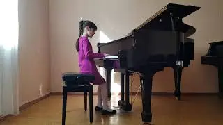 И.Бах. Менуэт g-mol исп.К.Миресова