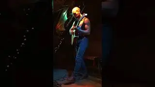 Exploring new sounds 🎶 fingerstyle guitar and hip hop #musically #berlin #warrior #indiepop #healing