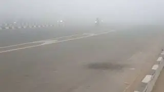 Visibility low at Gurunagar road