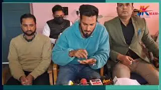 J&k Higher education contractual teachers who are on pen down strike addresses media urgent Omar