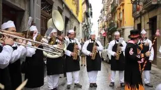 On Ostegun Gizen konpartsa 2016