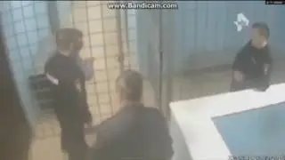 The behavior of the Russian police at Work !