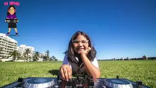 DJ SOPHIA MIX