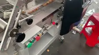 2+1 Single Color Double Lane Biscuit Sandwiching and Pile Packing Machine&mdash;0086 13524823568