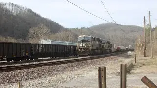Southbound Norfolk Southern 173 with rear dpu heads thru Oakdale Tennessee 
