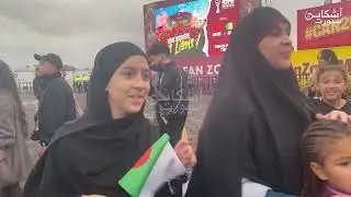 فرحة الجزائريين بالفوز على السودان من ساحة المشجعين بمراكش