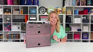 Inside the Box with Showcase Creative &ndash; Episode 4: Record Player Cabinet Box for UGG