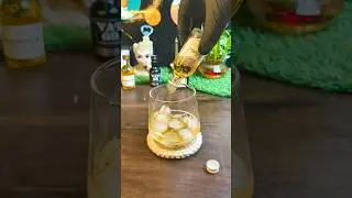 Ballantine&rsquo;s Whisky with Ice | Classic Scotch on the Rocks #asmr #ytshorts #short #whisky #cocktail