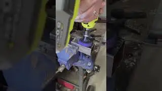 die grinder twist lock paint removal #anglegrinder  #diy#grinder #welding #metal #metalworking