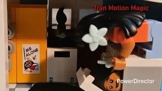 Lego Lilo and Stitch:Nani chasing Lilo