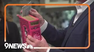 Denver magician demonstrates mind reading trick