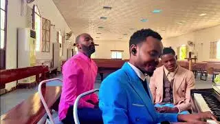 MEDLEY - Melhor amigo & Eu vou orar (NAIR NANY)
