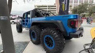 Esteem Custom Garage wild 6 Wheel Jeep Gladiator @semashow