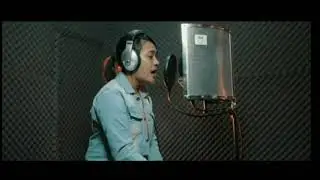 Keke bukan boneka (Video Lirik) By Widi Cesilia