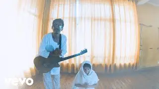 Kevin Edward - Broken Wings ft. Anna Simmons
