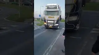 Henri Bauman Transport!😍🔈(Scania V8 Open pipe Sound!)