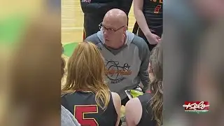 Brad Poppe hits 500 wins as Avon girls basketball coach