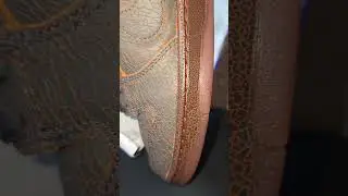 UNBOXING THE NIKE SB KRAMPUS DUNK LOW #sneakers #krampus #nikeshoes #nike