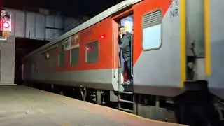 Legendary Madaras Mail Goes Lhb: 79th Independence Spl Livery :22158 Chennai Egmore Mumbai mail!!!..