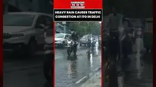 Heavy Rain Triggers Major Traffic Jam at ITO Delhi, Commuters Struggle Amid Waterlogged Roads
