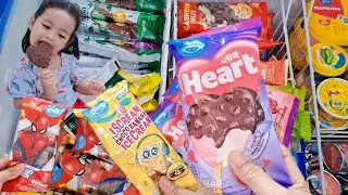DRAMA HUNTING ICE CREAM COKLAT HEART SPONGEBOB SPIDERMAN DI INDOMART #icecream 