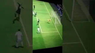 FUT15: MAGNIFIQUE REPRISE DE VOL&Eacute;E DE TOUTE. KROOS