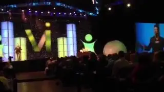 Blake Mallen introduces Project 10 kids