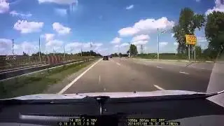 Um bom motorista nunca confia em outro motorista...