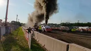 THE CUMMINS KILLER OUT OF RIVER FALLS,WISCONSIN AT THE SMOKE N THUNDER IN RIVER FALLS, WISCONSIN!!!!