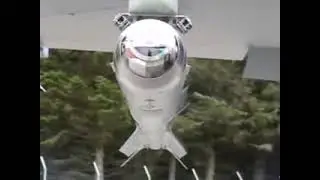 Military Technology - IRIS-T infrared-homing missile seeker head moving