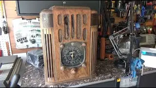 Rare 1937 Zenith 10-S-130 tombstone Radio