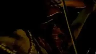 Ator e m&uacute;sico Ricardo Martins (barba)
