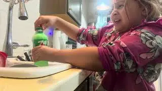 Part 1 of exploding seven up/my reactions to cringe people/videos ￼