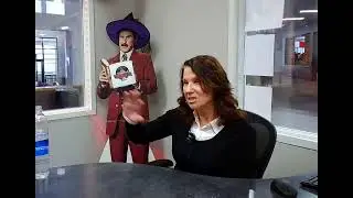 Art Sits down with Anita Bunker! Photographer For The SUU Football THunderbirds!