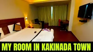 MY HOTEL ROOM IN KAKINADA EXPLORING | FINEST DOUBLE BED FULL COMFORTABLE