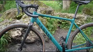 CANYON Grail AL 7 2022 forest color close-up