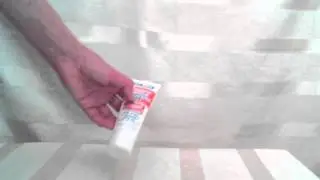 Plus White one step 5 minute bleaching tooth gel