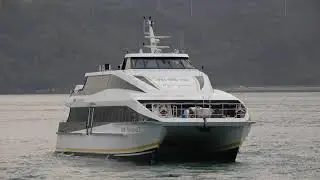 M/V PARK ISLAND 7 (CHEOY LEE/Incat Crowther 28M Catamaran Ferry) leaves Park Island Pier 駛離珀麗灣碼頭