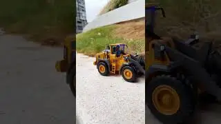 Discover the Thrill of Remote Control Excavators! #excavator #rcexcavator