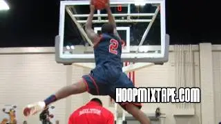 Shaquille Johnson EASILY Takes Dunk Contest Title At Beach Ball Classic!!!
