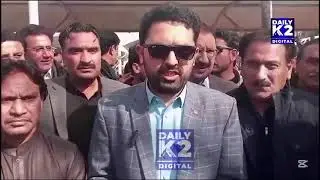 KP Chief Minister Suhail Afridi Stages Sit-In Outside Supreme Court Over Imran Khan&rsquo;s Health
