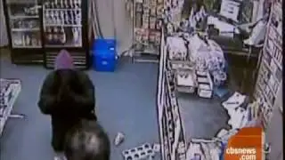 Weird Robbery Caught On Tape