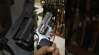 ASG Dan Wesson 715&nbsp;series 4.5mm (.177 cal)&nbsp;CO2 airgun&nbsp;revolver.#airsoft #shortsfeed #shorts