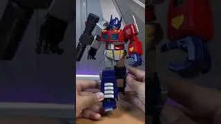 Skybound Optimus Prime 🔥 #blokees #blokeestransformers ​⁠@Blokees