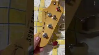 Quality issues in high end signature electric bass models (Fender Marcus Miller Jazz Bass)