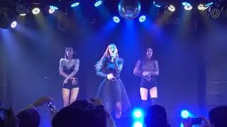 181122 CAMILA TOKYO CONCERT Red Lips